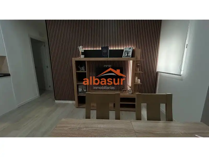 Appartamento in affitto a Calle José María Valdenebro 11, imagen 3