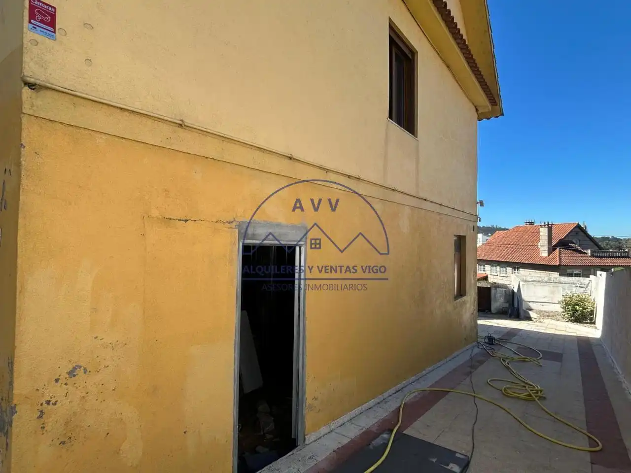 Vista exterior de Casa o chalet en venta en Vigo  con Calefacción, Jardín privado y Terraza