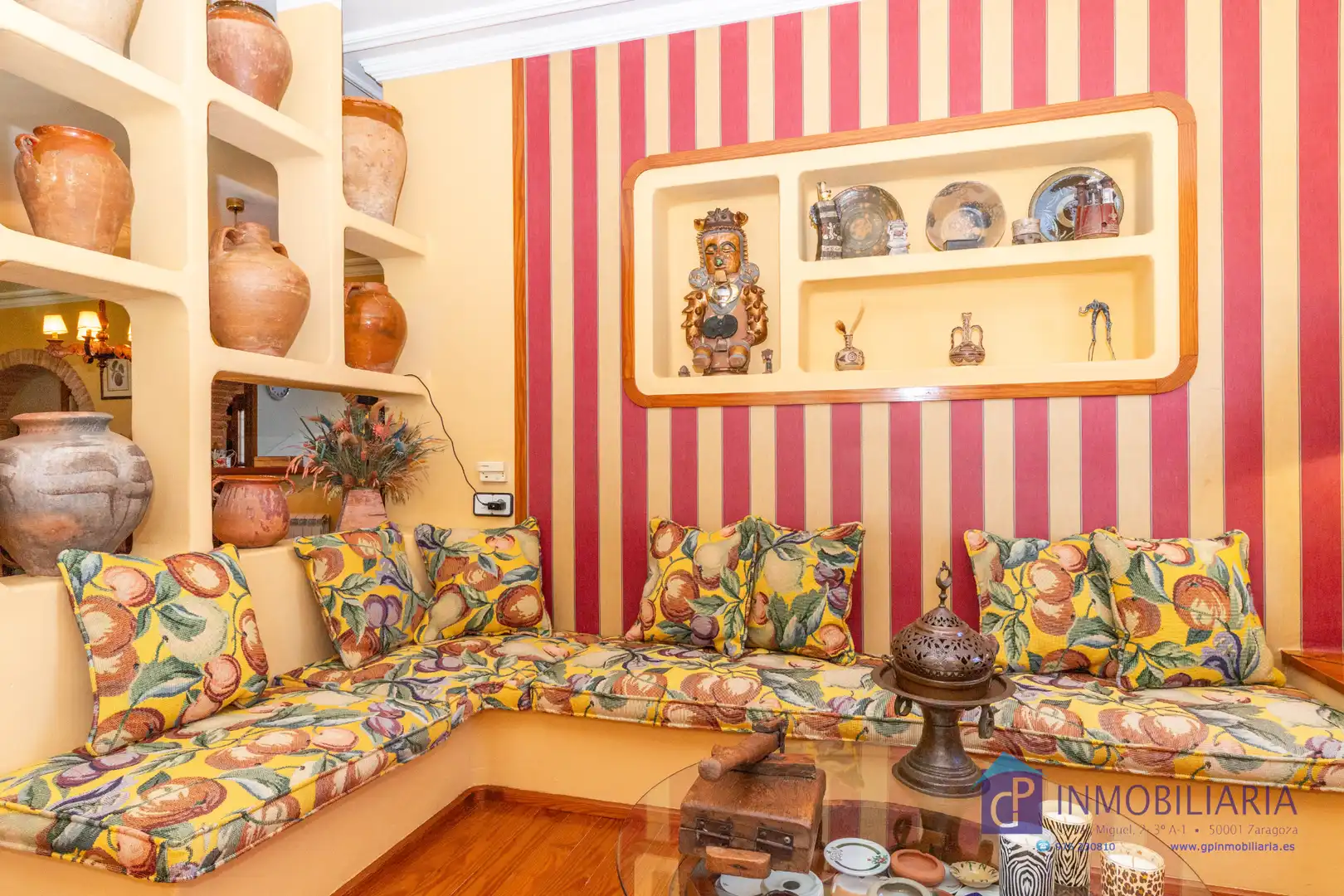 Sala de estar de Casa o chalet en venta en Quinto con Aire acondicionado, Calefacción y Jardín privado