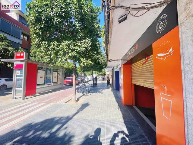 Local comercial en Venta en Avenida BURJASOT en Barrio de Benicalap