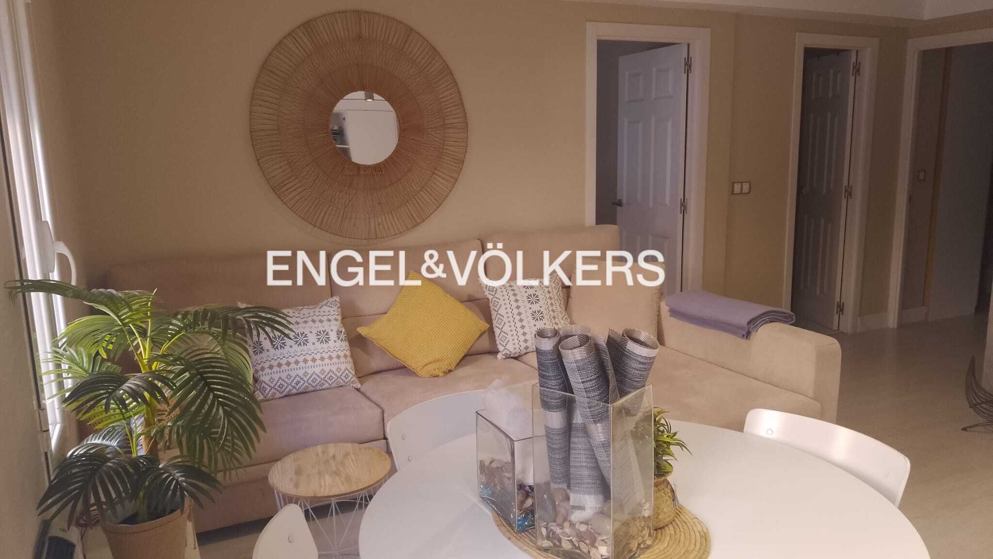 Living room of Apartment for sale in  Madrid Capital  with Air Conditioner, Heating and Terrace