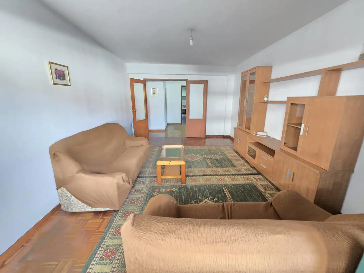 Living room of Flat for rent in Vigo   with Parquet flooring, Furnished and Balcony