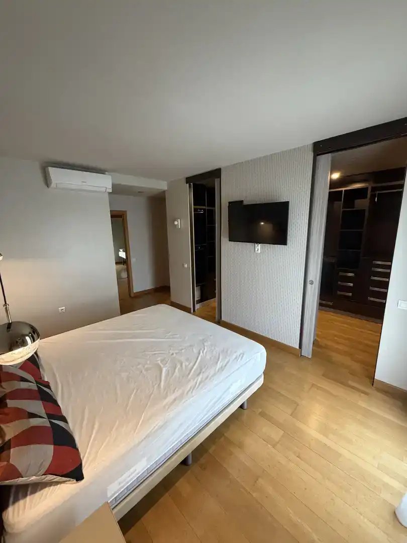 Schlafzimmer von Wohnung zur Miete in Jerez de la Frontera mit Klimaanlage, Schwimmbad und Balkon