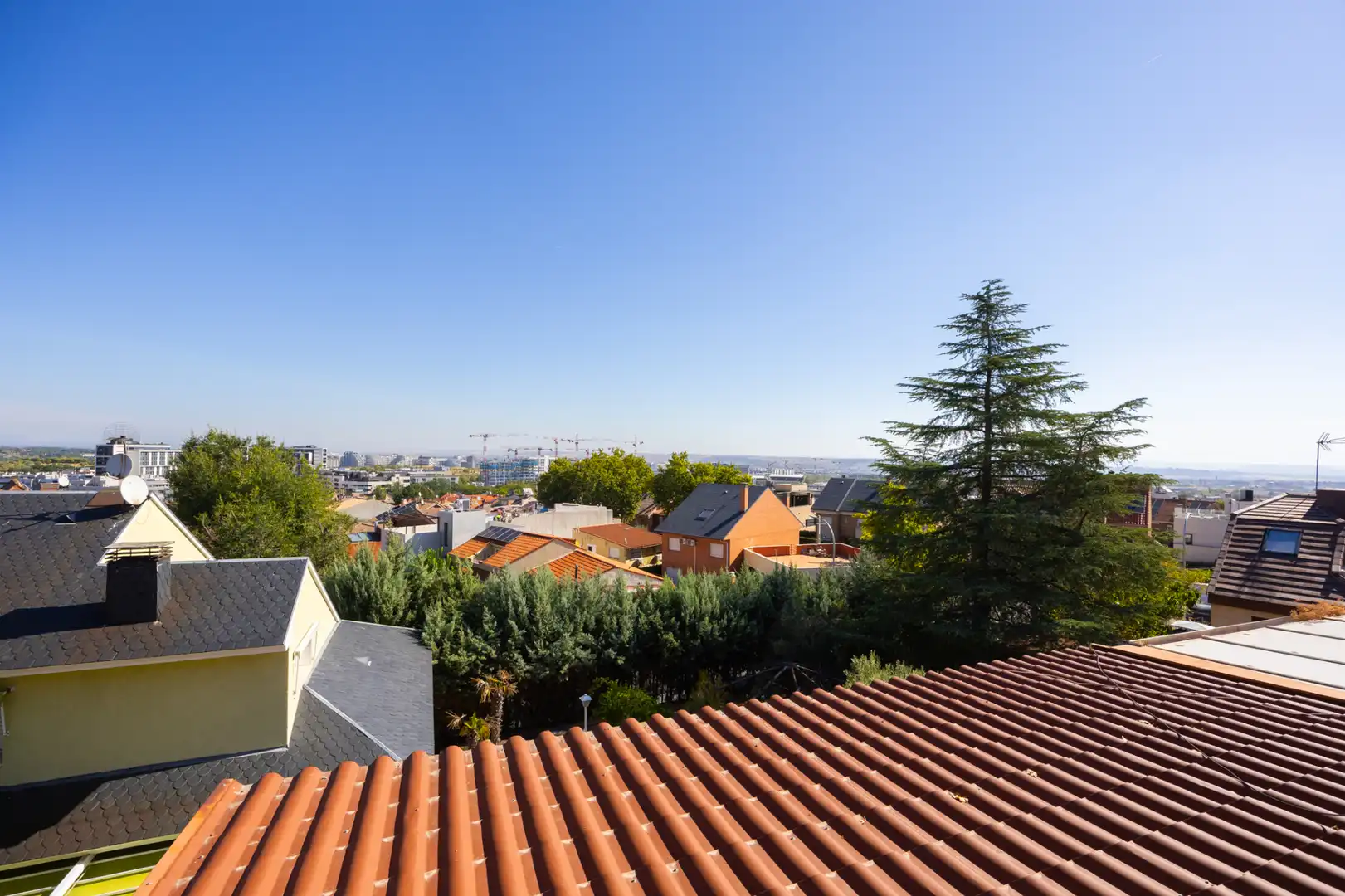 Vista exterior de Casa o chalet en venta en Madrid con Aire acondicionado, Calefacción y Terraza