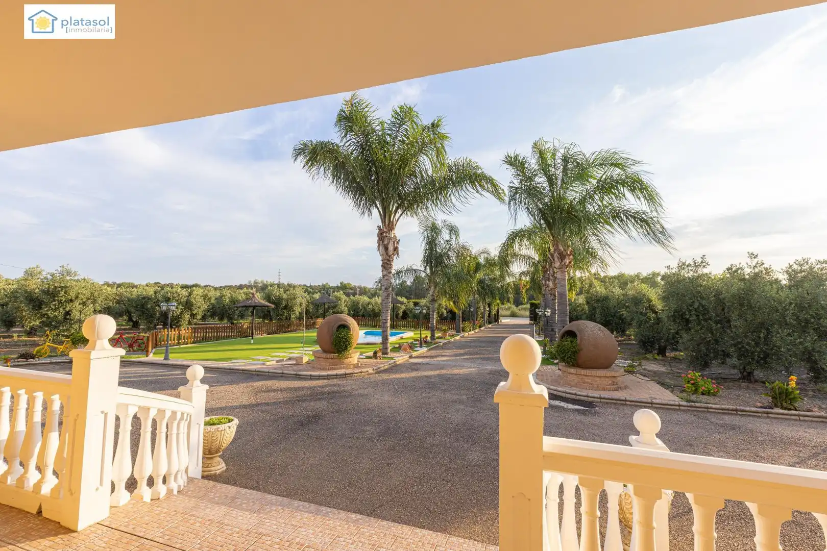 Terraza de Finca rústica en venta en Chucena con Aire acondicionado, Calefacción y Jardín privado