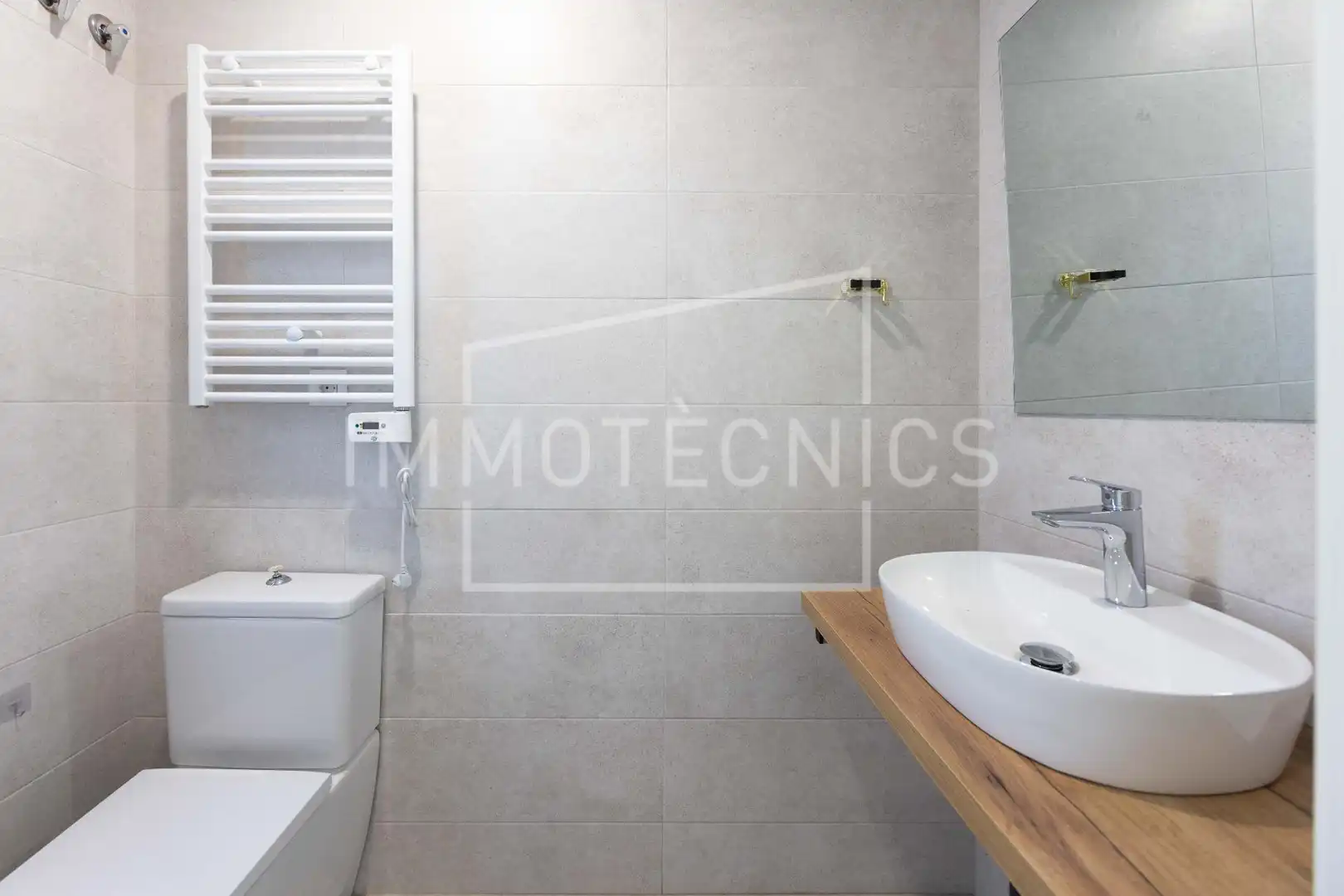 Baño de Dúplex en venta en L'Ametlla del Vallès con Calefacción, Jardín privado y Terraza