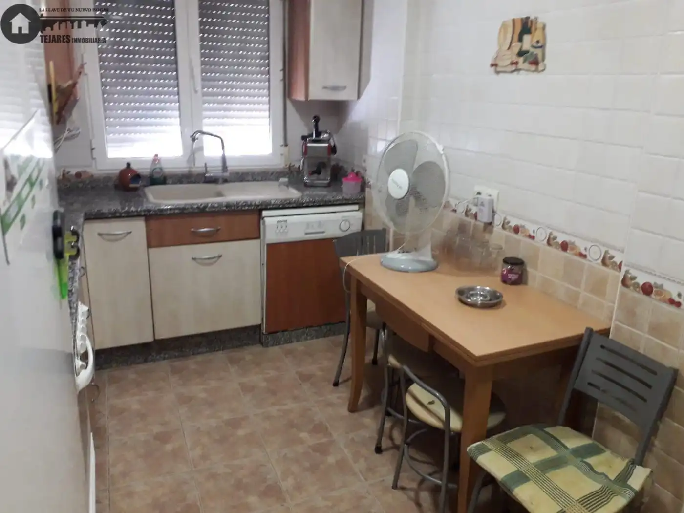Cocina de Casa o chalet en venta en Robledo con Calefacción, Jardín privado y Terraza
