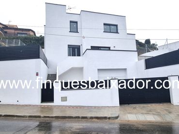 House with pool for sale in Segur de Dalt