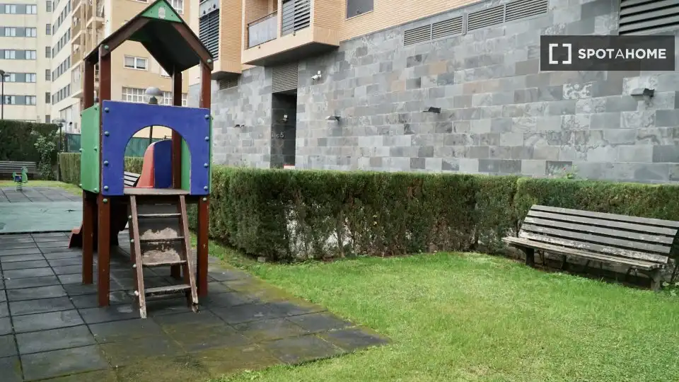 Habitación en Penya - Roja - Avda. Francia