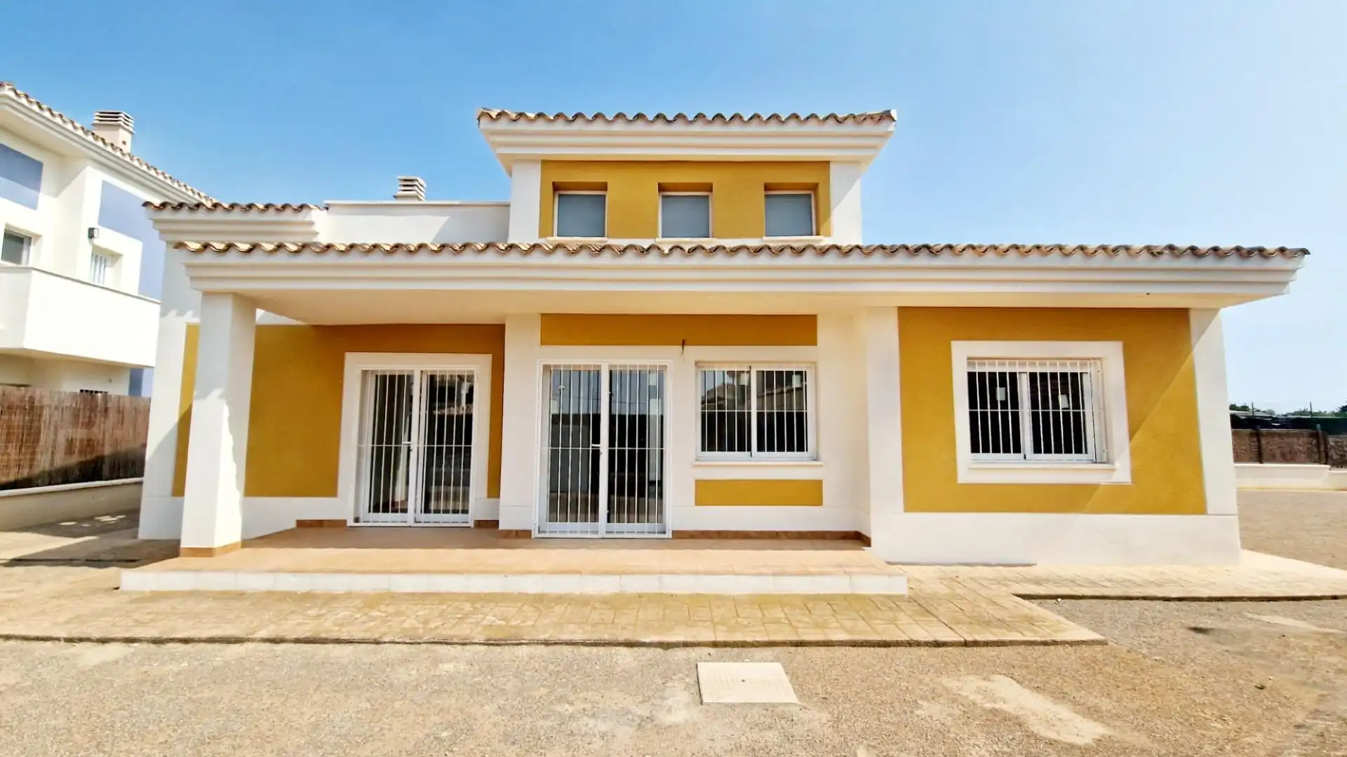 Villa con piscina in vendita a Pedanías Sur