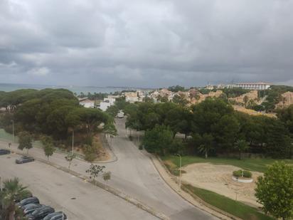 Vista exterior de Àtic de lloguer en El Puerto de Santa María amb Aire condicionat, Calefacció i Parquet