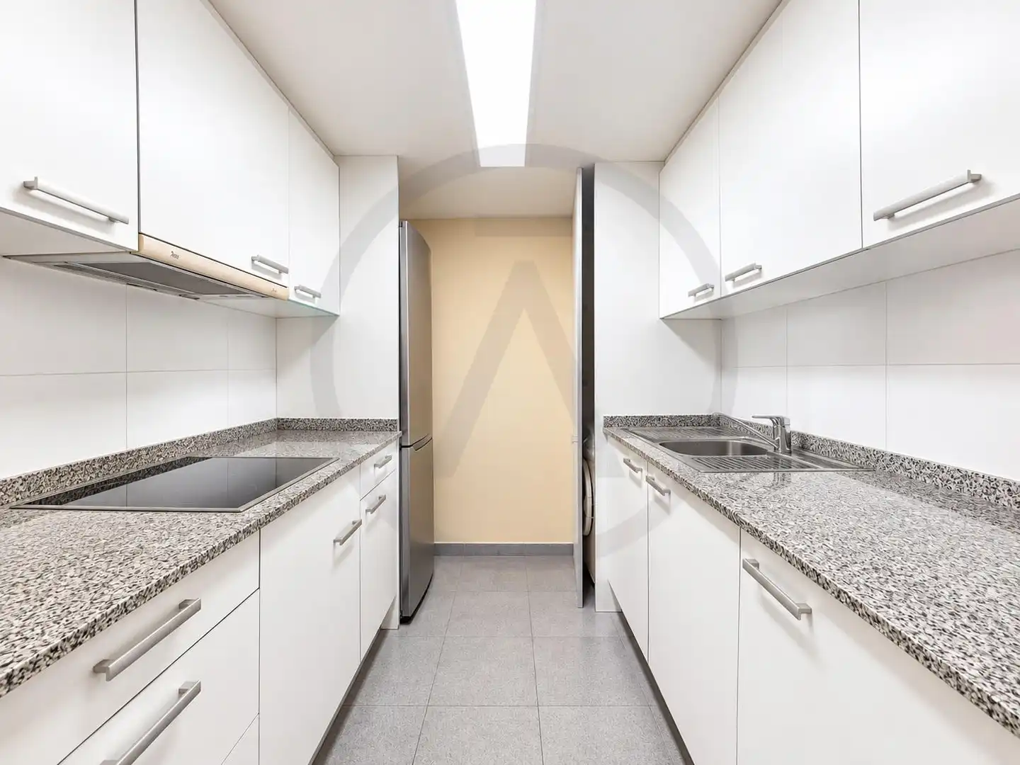 Flat with lift for sale in Carrer del Col·legi 41, imagen 2