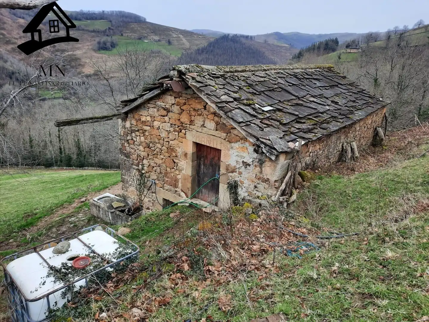 Casa rústica amb jardí en venda a San Pedro del Romeral, imagen 11