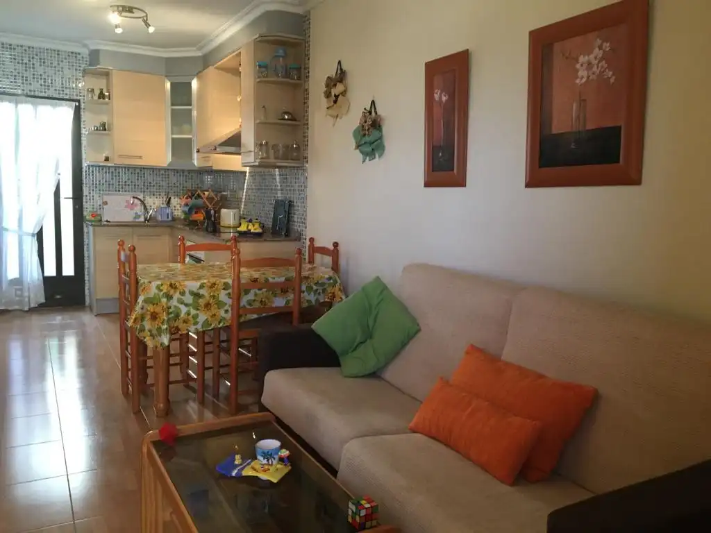 Wohnzimmer von Dachboden zur Miete in Torrevieja mit Terrasse, Möbliert und Ofen