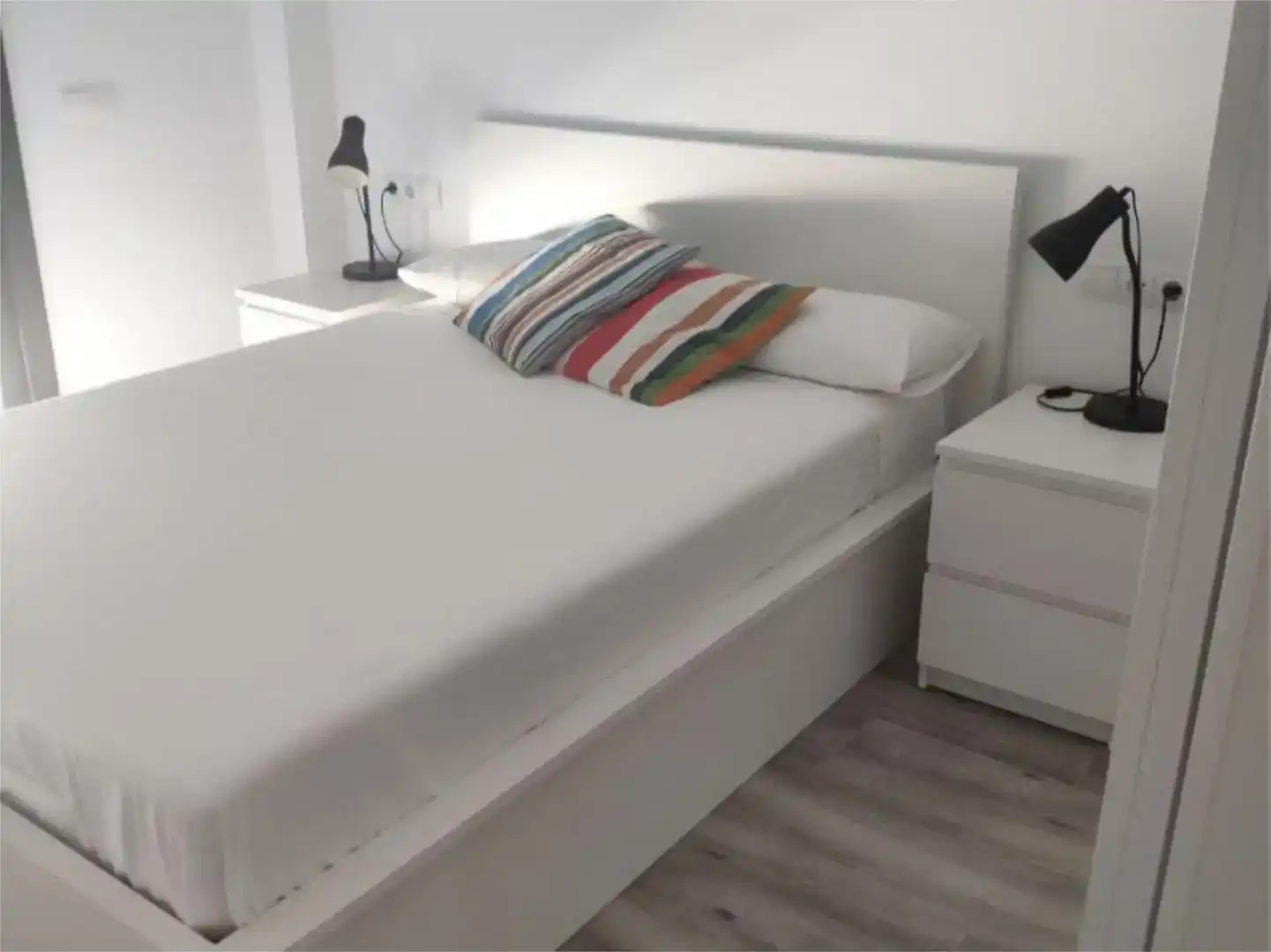 Dormitori de Pis en venda en Cornellà de Llobregat
