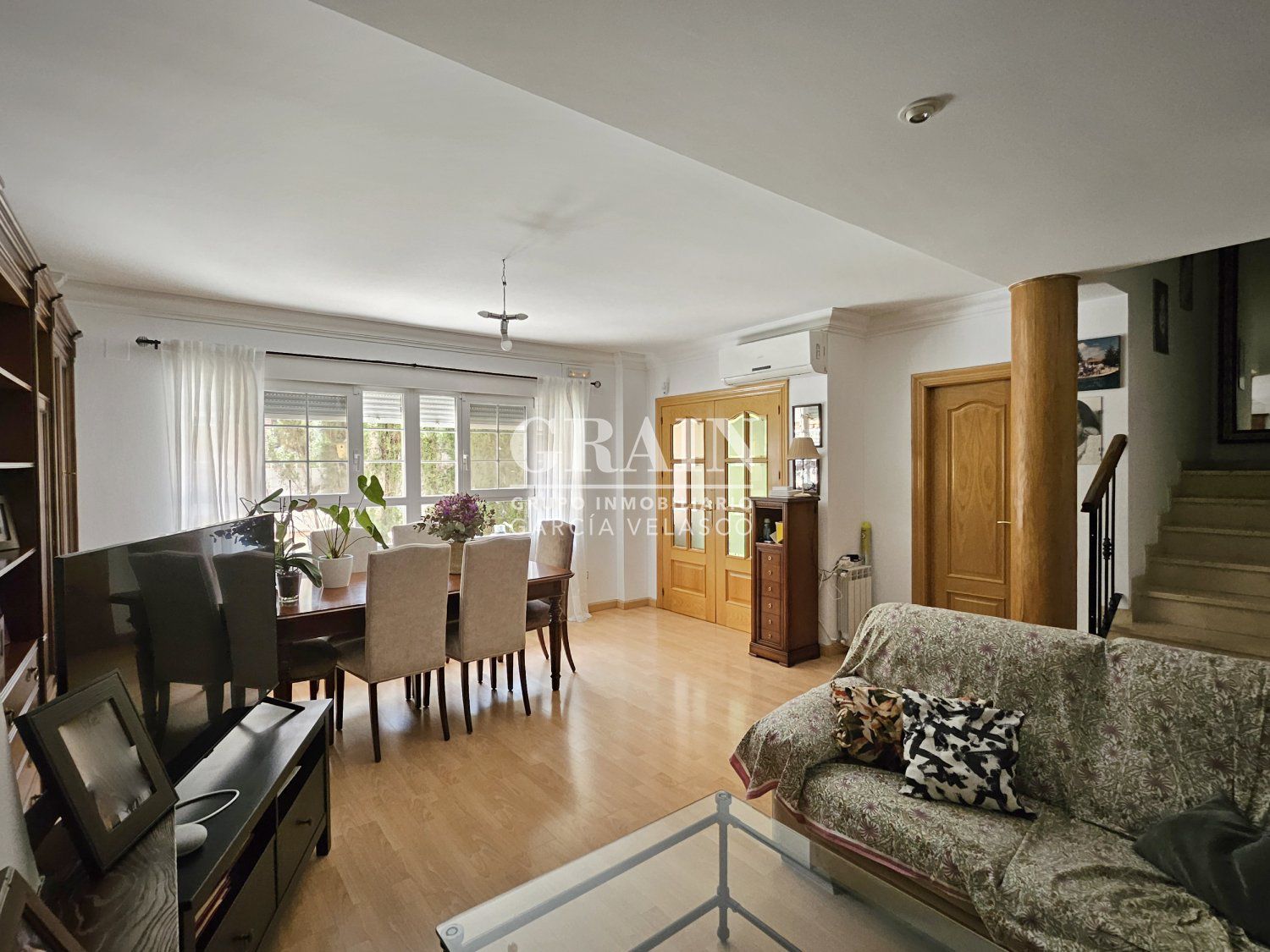 Vista exterior de Casa adosada en venda en  Albacete Capital amb Aire condicionat, Calefacció i Terrassa