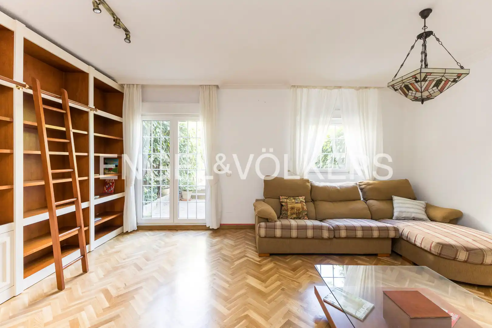 Living room of Detached homes for rent in Torrelodones  with Heating