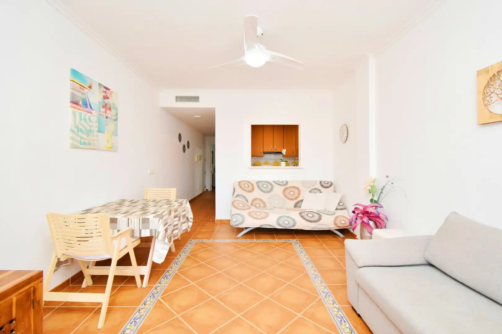 Wohnzimmer von Wohnung zum Verkauf in El Ejido mit Klimaanlage, Privatgarten und Terrasse