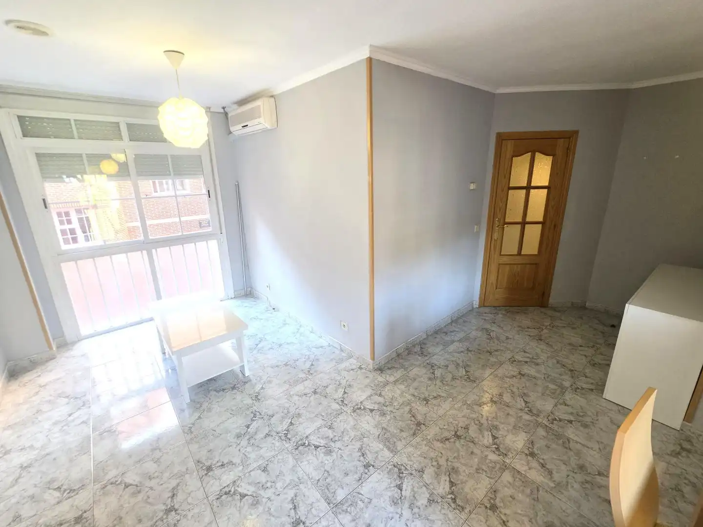 Living room of Flat for sale in Valdemoro  with Air Conditioner and Heating