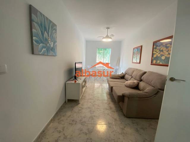 Piso en Alquiler en Calle Maestro Priego López en Ciudad Jardín - Zoco