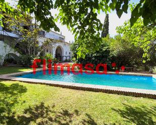 Jardí de Casa o xalet en venda en Villaviciosa de Odón amb Piscina