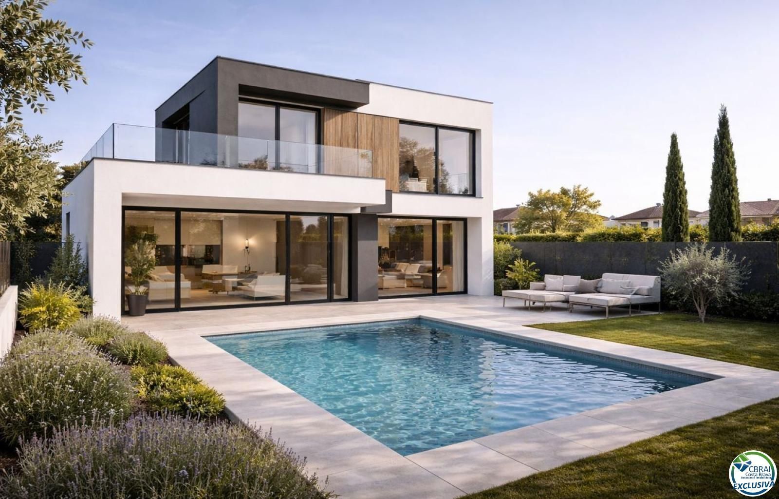 Swimming pool of Residential for sale in Figueres