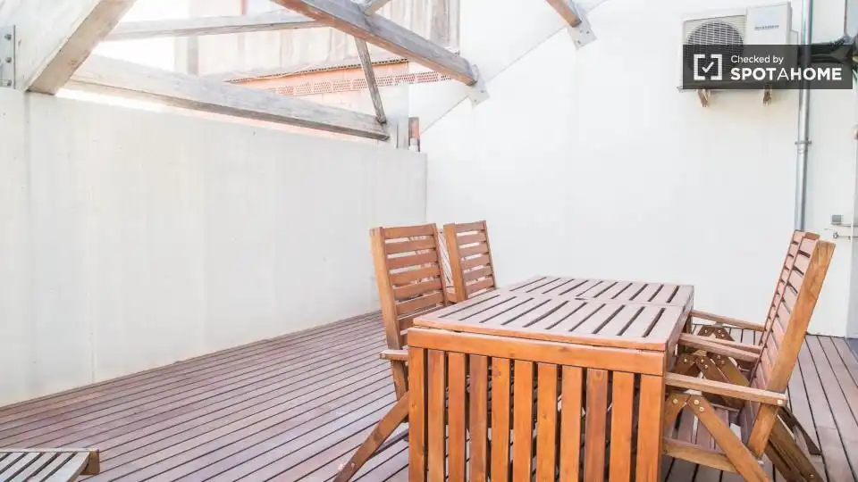 Habitació a Sant Gervasi- Galvany