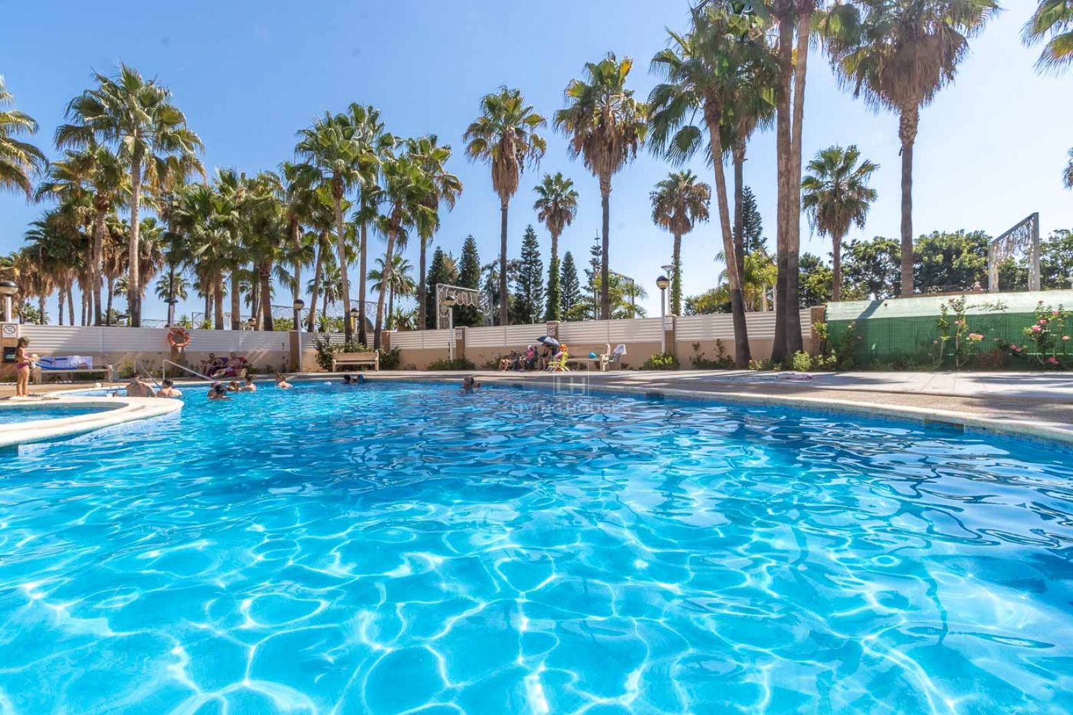 Piscina de Pis en venda en Oropesa del Mar / Orpesa amb Aire condicionat, Terrassa i Piscina