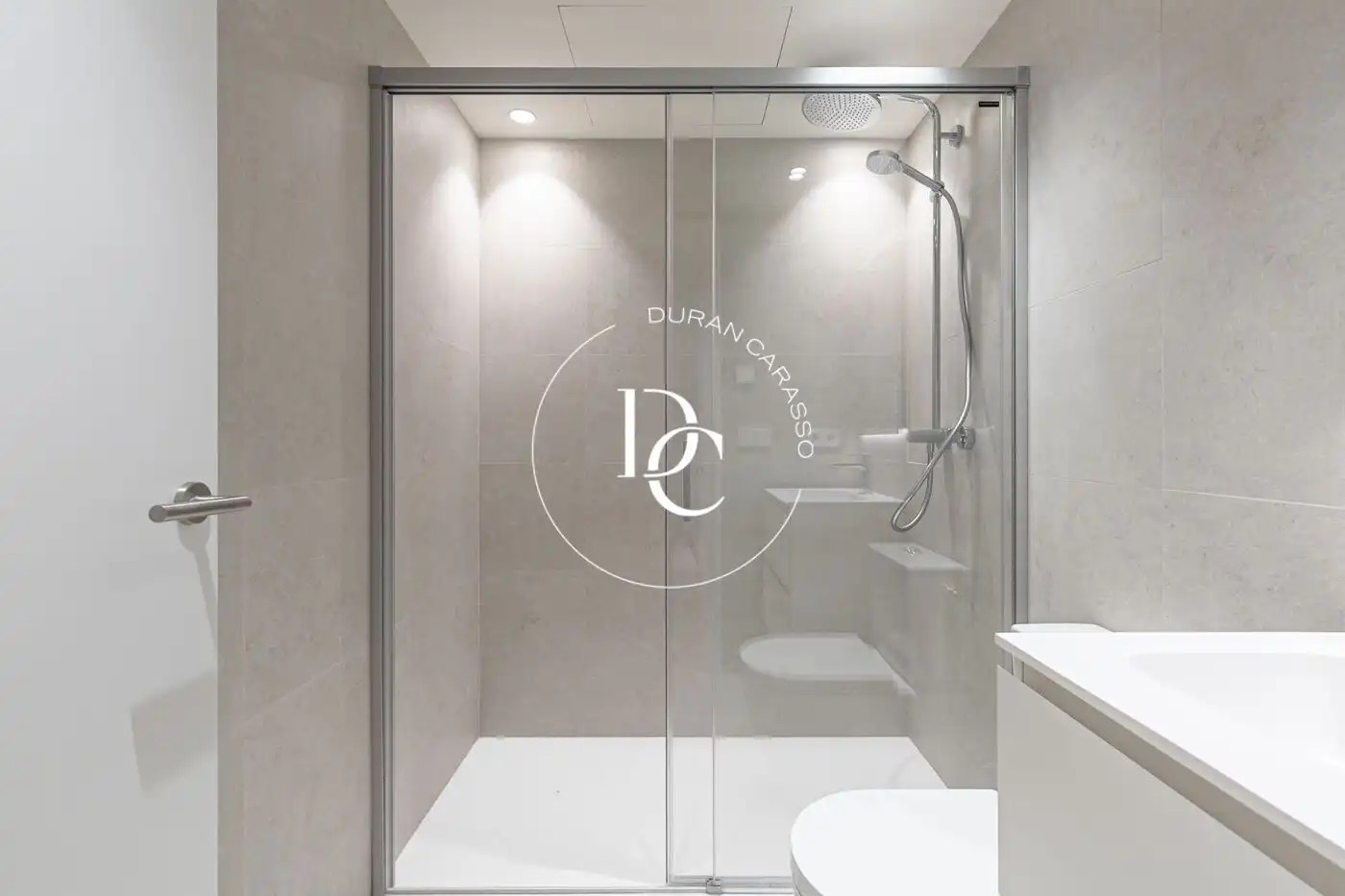 Casa con piscina en venta en Carrer Margarida Xirgu, imagen 48
