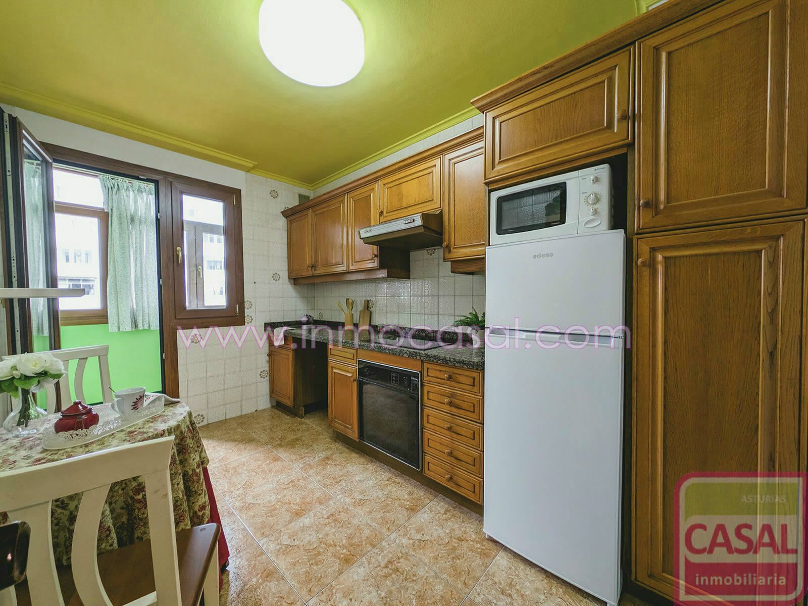 Piso en venta en CABRUÑANA, Centro