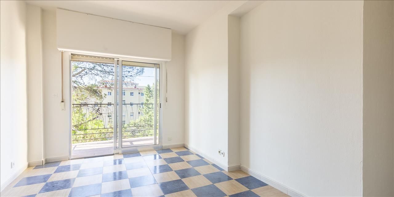 Habitación de Piso en venta en  Madrid Capital con Terraza