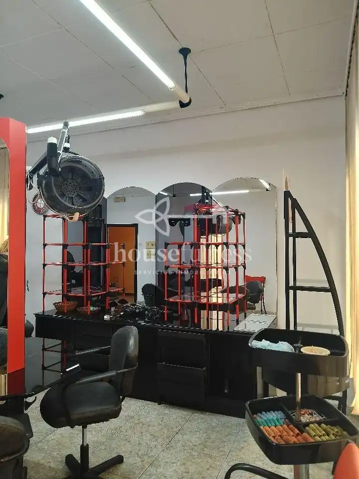 Local comercial en venda a Ortigueira, imagen 8