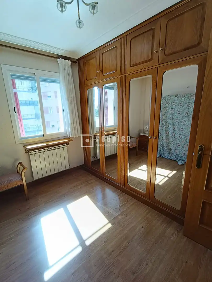 Habitación de Piso de alquiler en Madrid con Calefacción, Jardín privado y Terraza