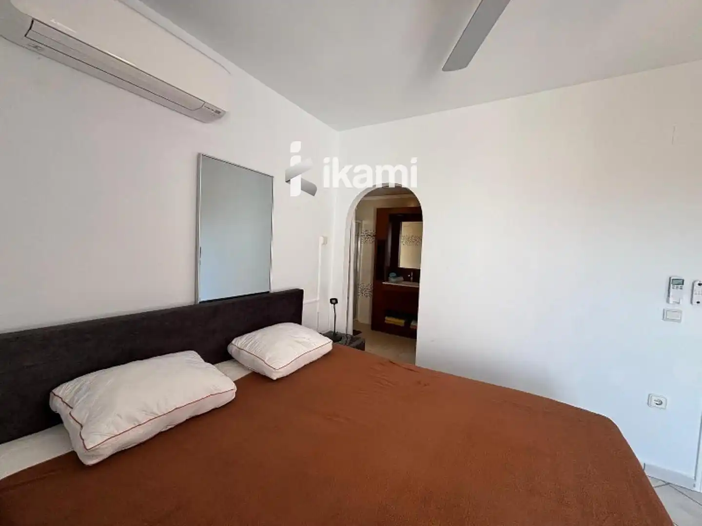 Dormitori de Casa o xalet en venda en Sanet y Negrals amb Aire condicionat, Calefacció i Terrassa