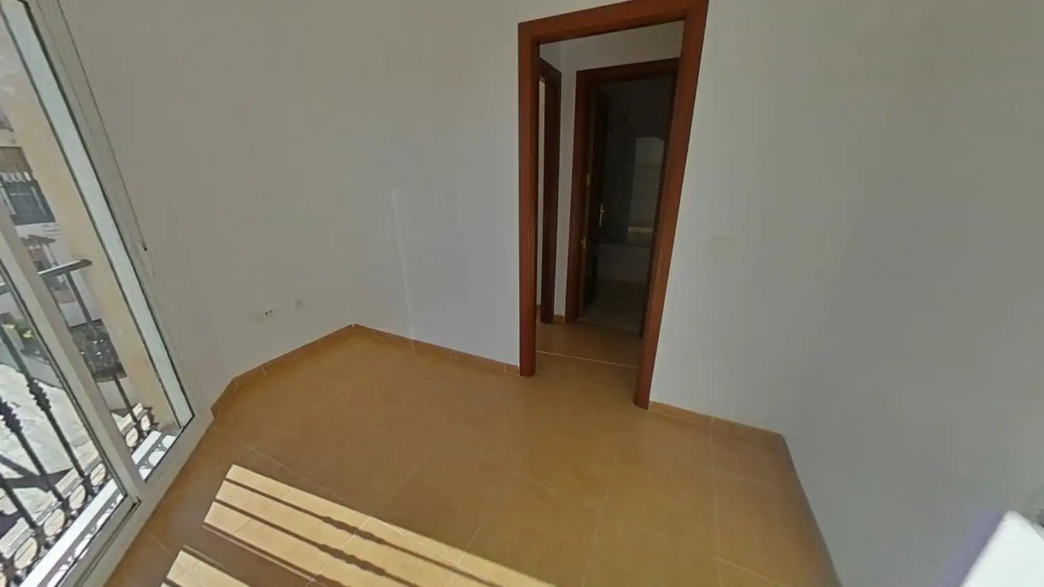 Piso en venta en Málaga con Calefacción, Trastero y Balcón