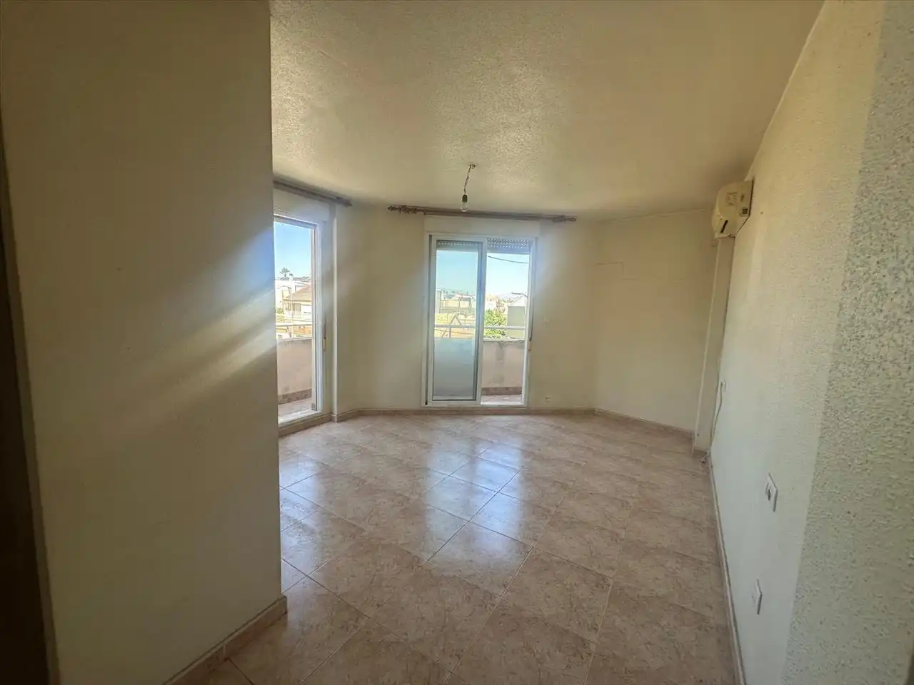 Reihenhaus mit Terrasse zum Verkauf in VEGA BAJA, imagen 6