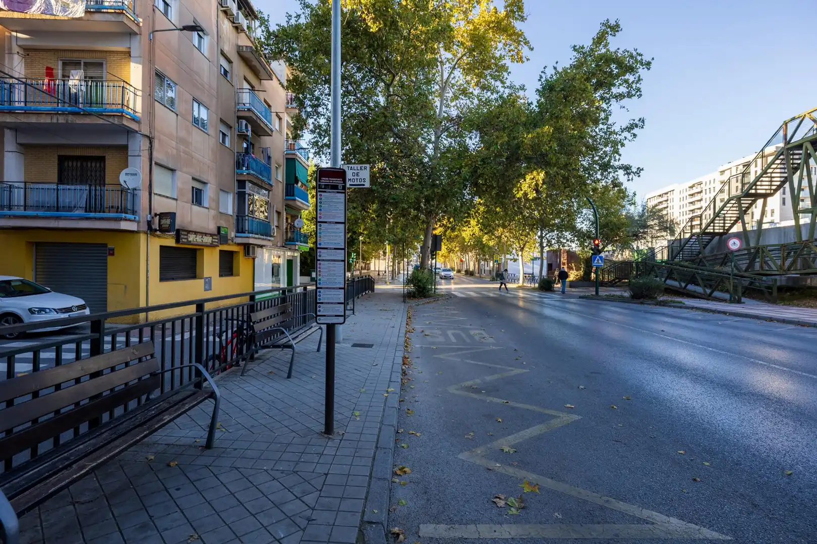 Exterior view of Flat for sale in Granada  with Parquet flooring, Terrace and Washing machine
