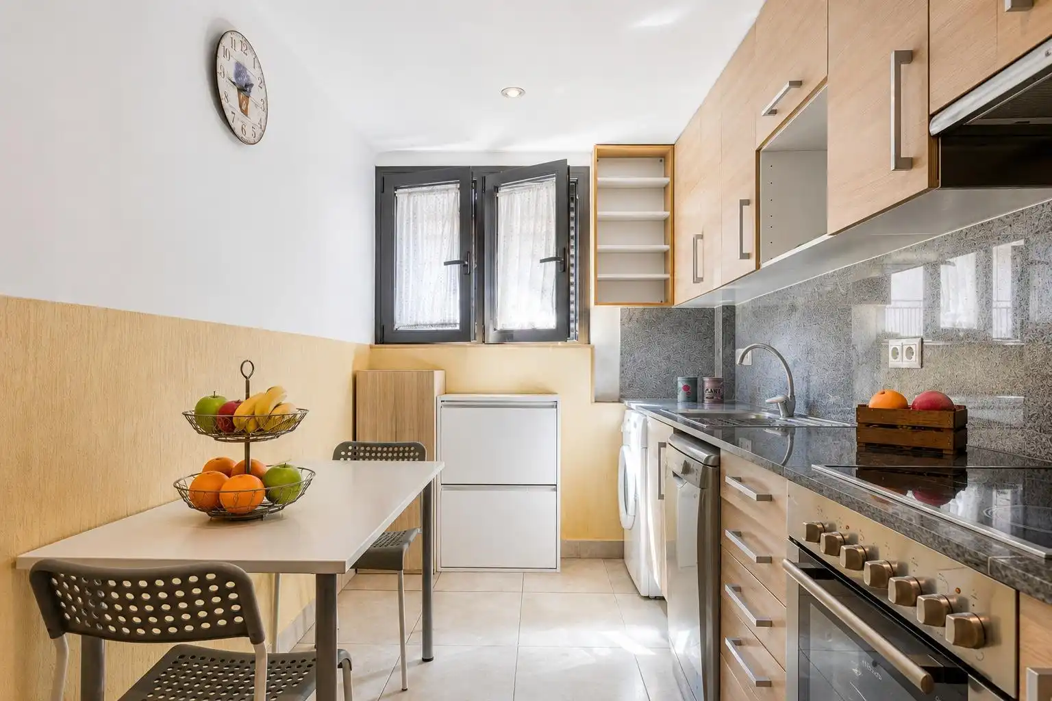 Kitchen of Apartments for sale in Igualada  with Air Conditioner, Heating and Parquet flooring