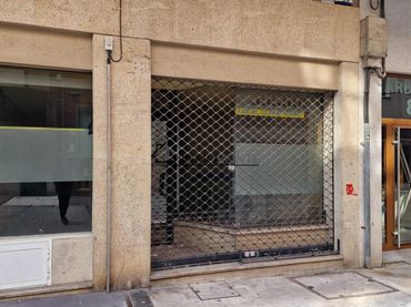Gewerbefläche zum Verkauf in Zona de Plaza de Barcelos