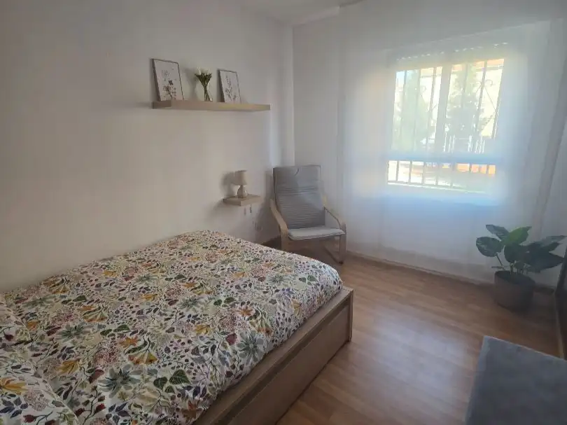 Bedroom of Flat for rent in Guardo  with Furnished