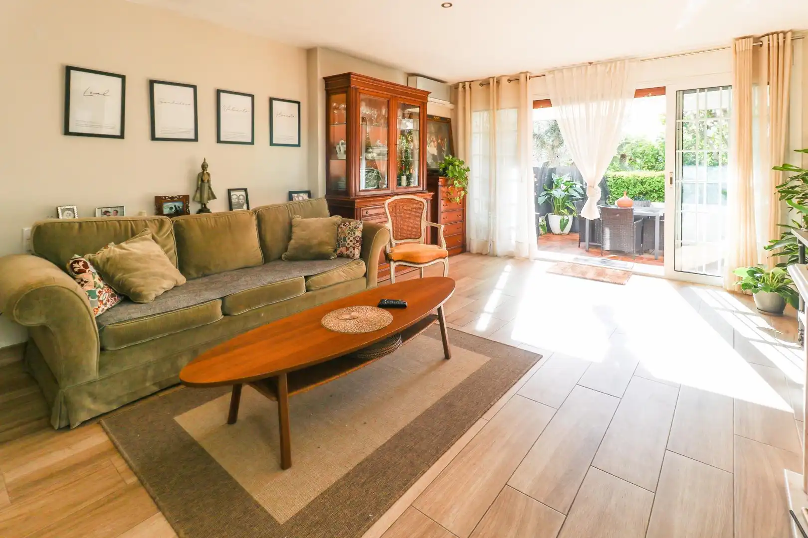 Sala de estar de Casa o chalet de alquiler en Calafell con Aire acondicionado, Parquet y Terraza