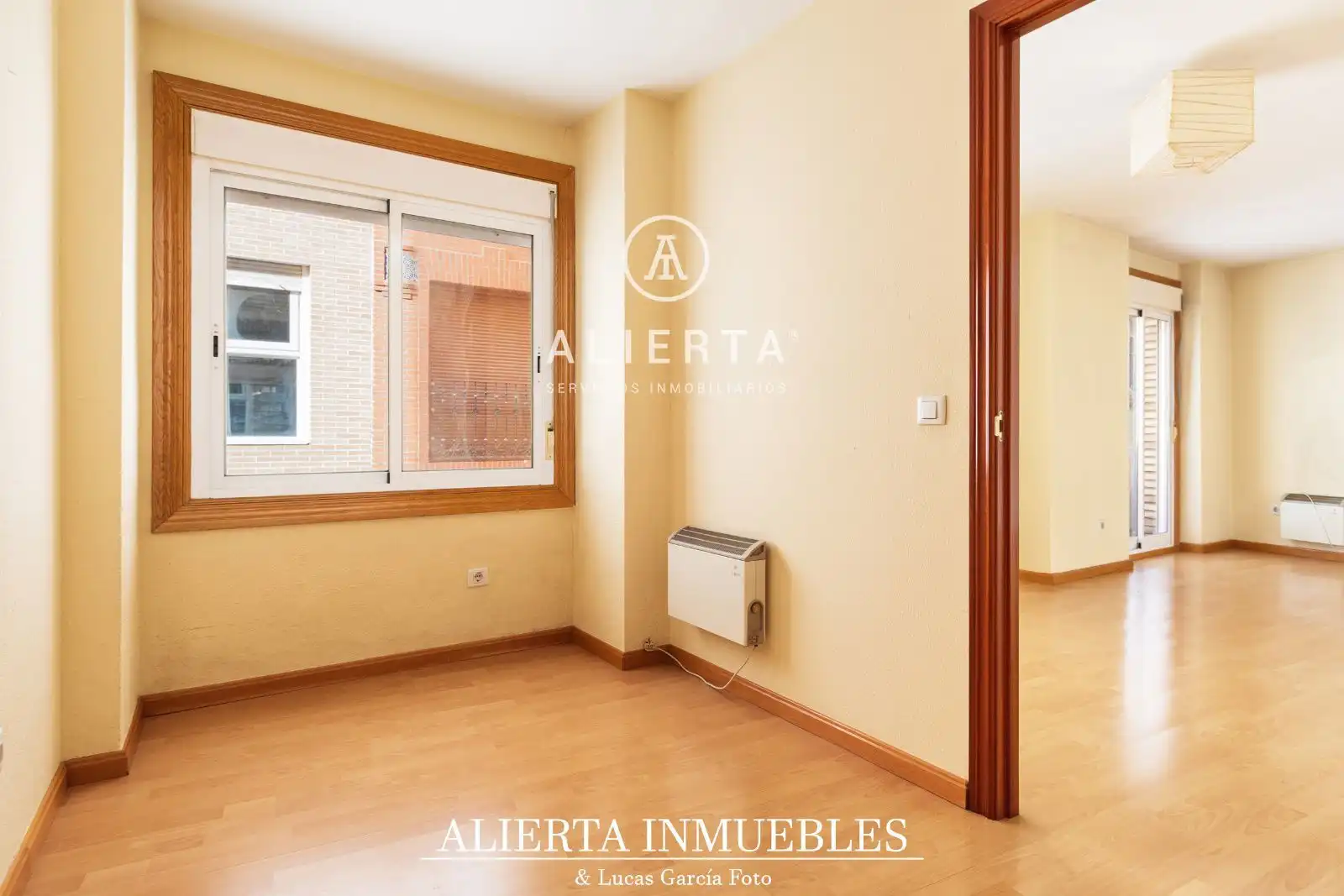 Exterior view of Flat for sale in Zaragoza  with Heating