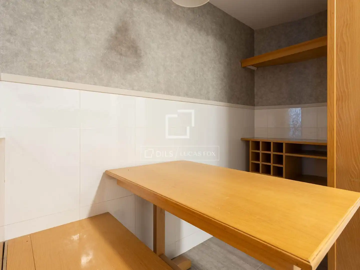 Wohnung zum Verkauf in Barcelona mit Klimaanlage und Heizung