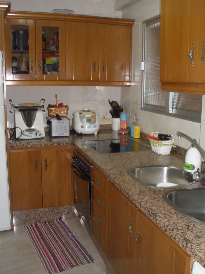 Cuina de Pis en venda en Córdoba amb Aire condicionat, Calefacció i Moblat