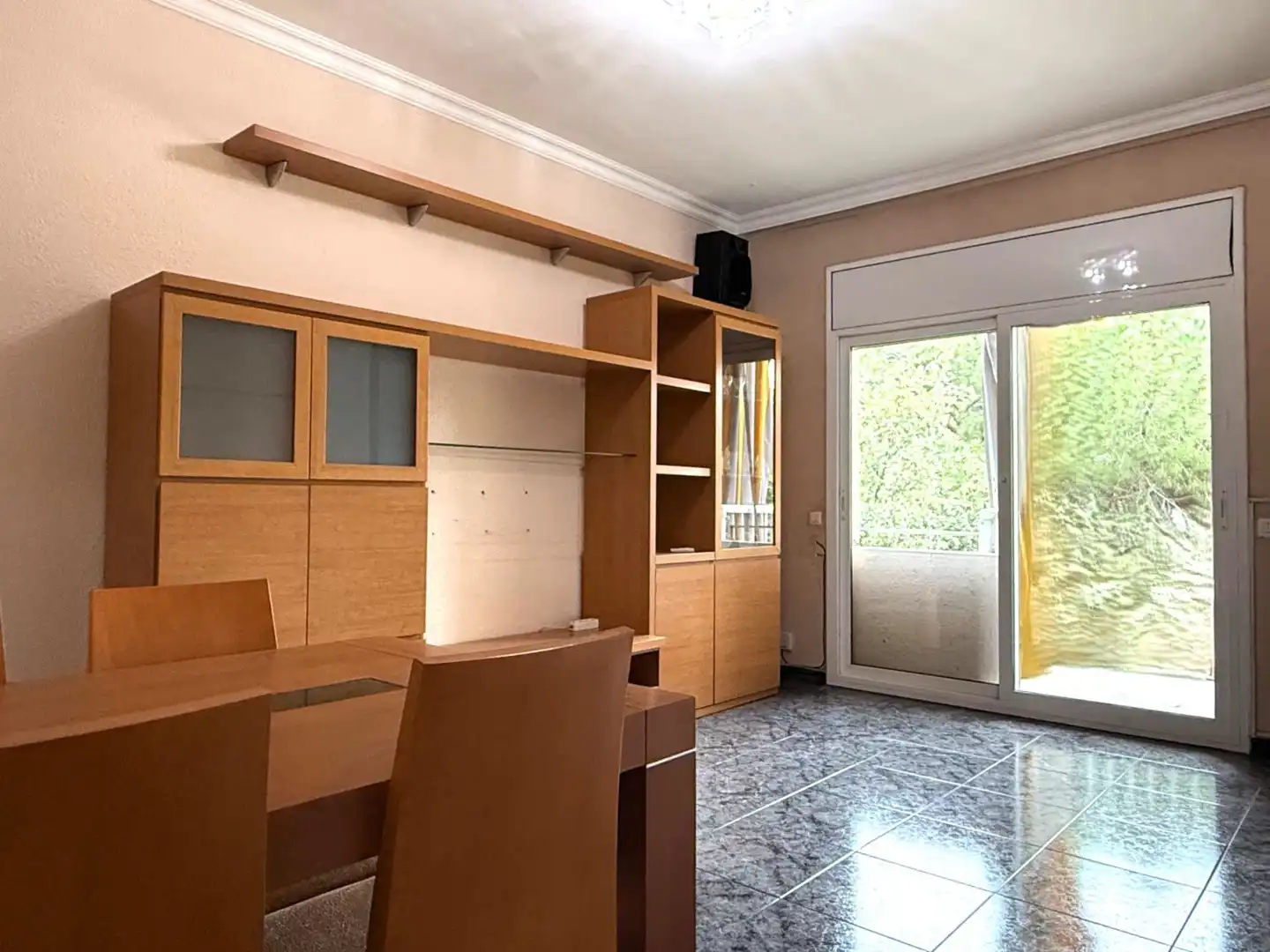 Sala de estar de Piso en venta en Sant Boi de Llobregat con Aire acondicionado y Balcón