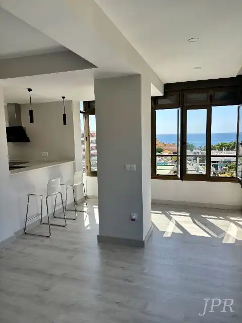 Piso con piscina en venta en Plaza de la Nogalera 6, imagen 5