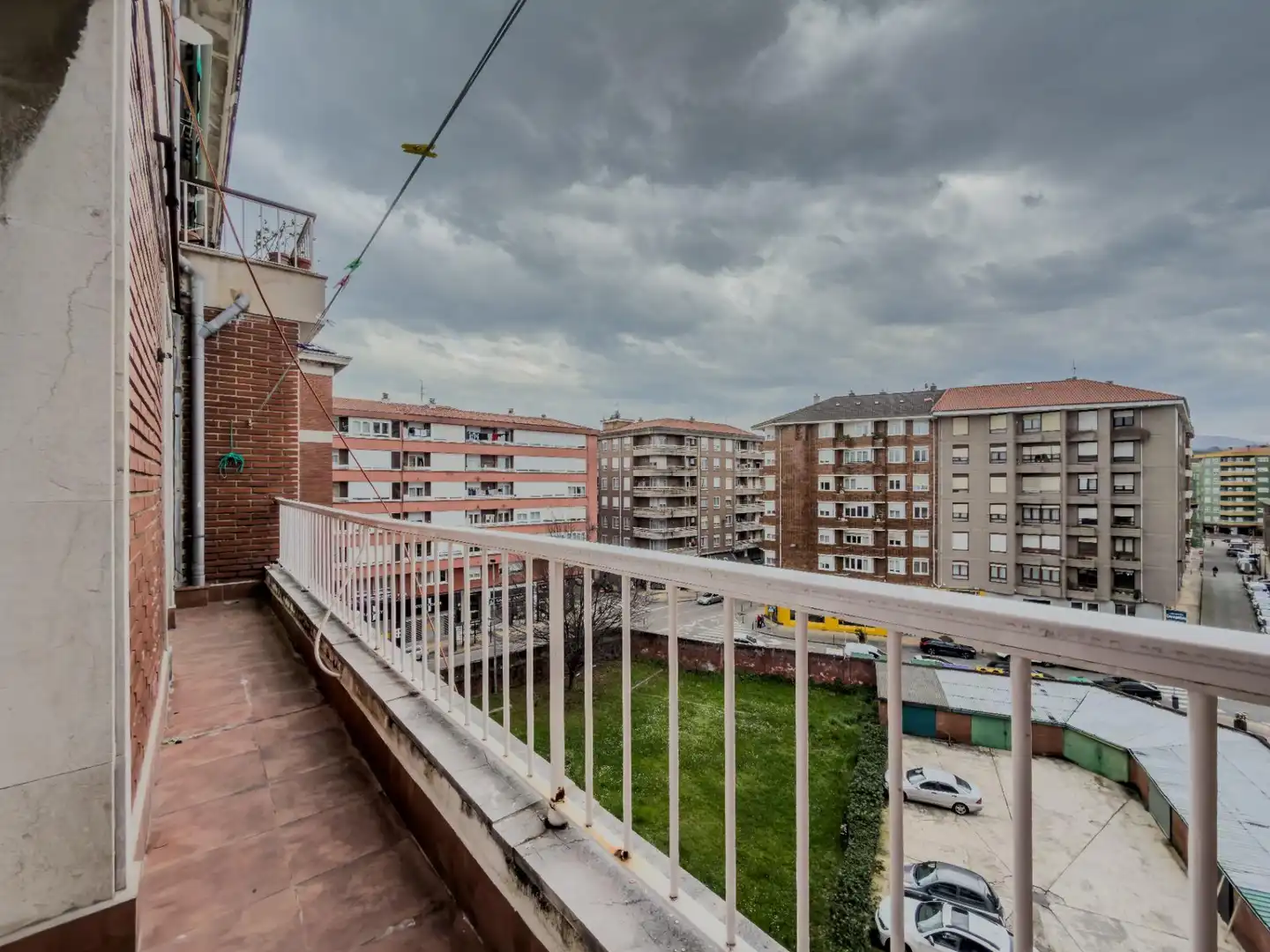 Terrassa de Pis en venda en Torrelavega  amb Calefacció, Parquet i Traster