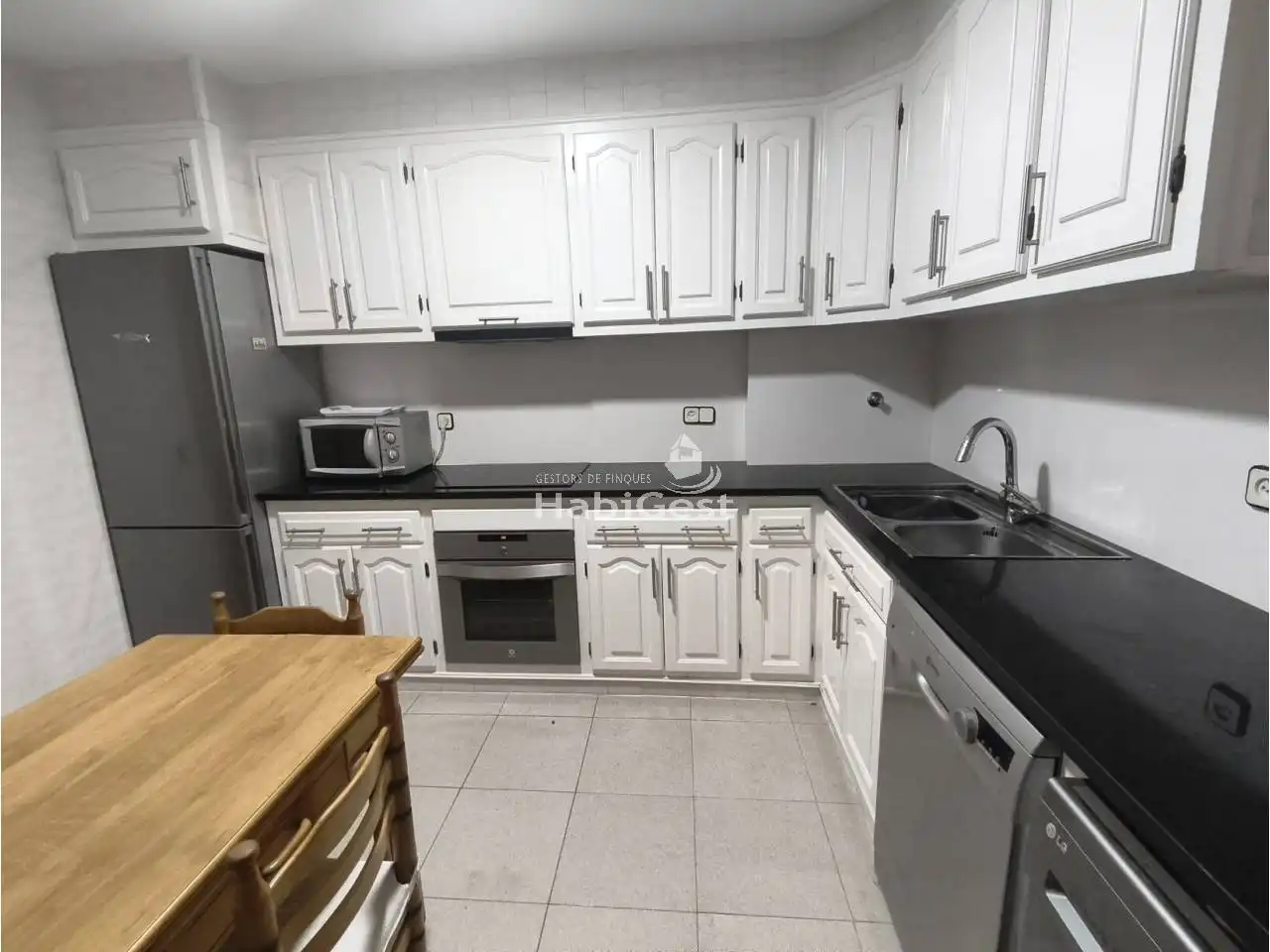 Appartement à louer à Calle Santa Eugenia