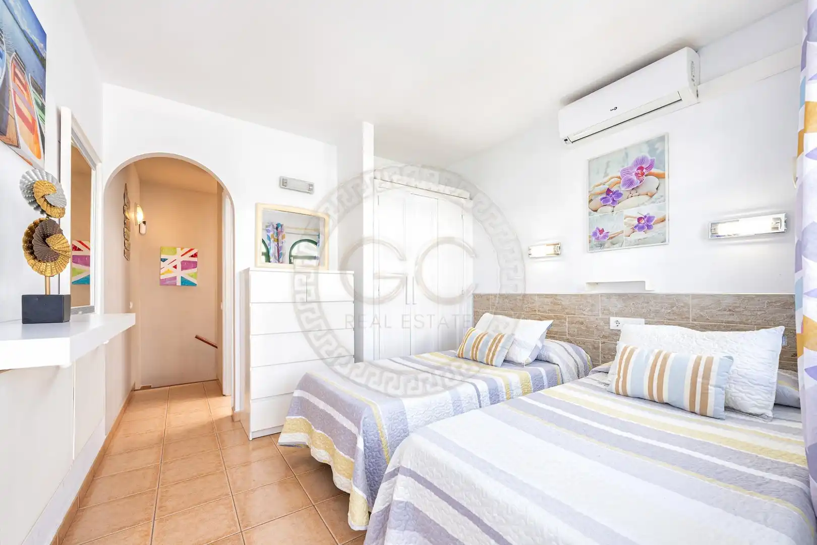 Dormitori de Casa adosada en venda en San Bartolomé de Tirajana amb Aire condicionat, Jardí privat i Terrassa