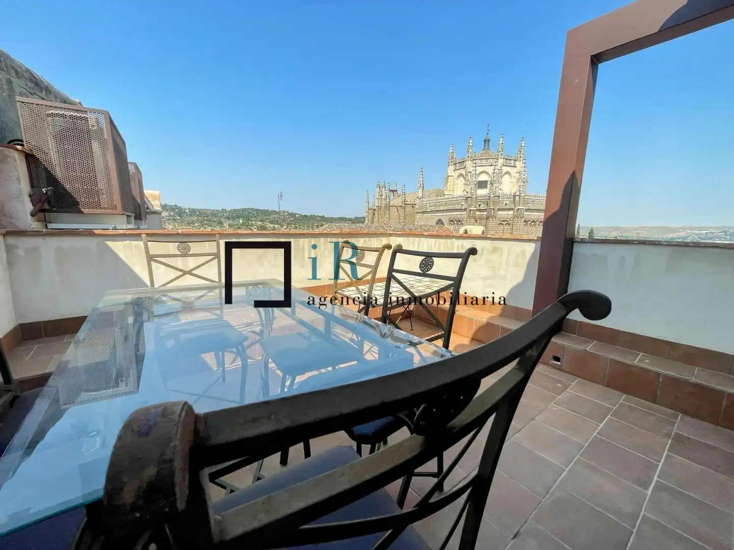 Terrace of Detached homes for rent in Toledo  with Air Conditioner, Heating and Terrace